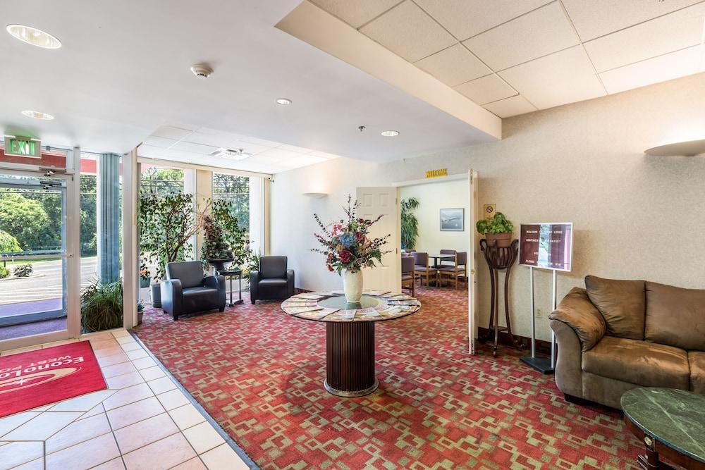 Econo Lodge Stewart International Airport New Windsor Exterior foto