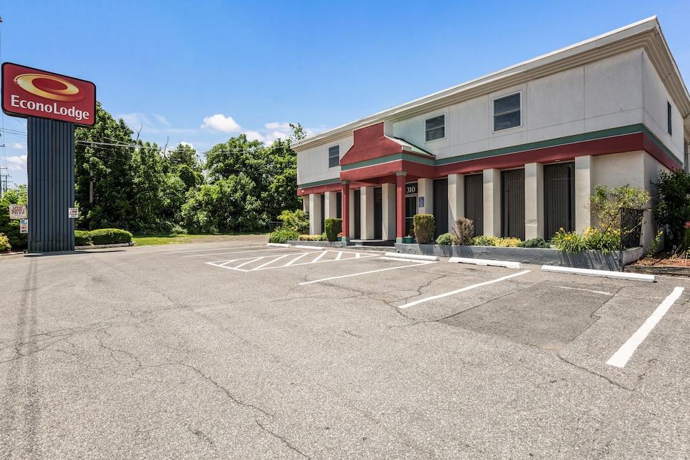 Econo Lodge Stewart International Airport New Windsor Exterior foto